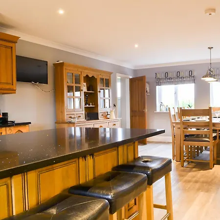 Tatil Evi Chapel House *